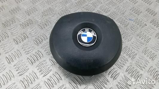 Подушка безопасности водителя BMW X3 E83 (9NI27J30