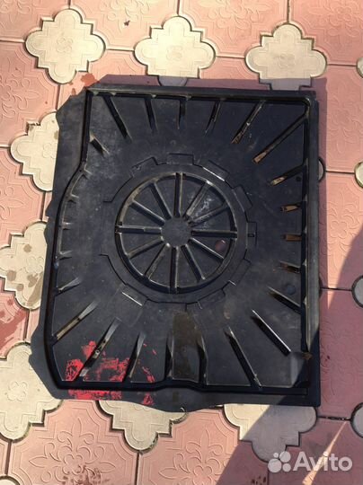 Пол багажника Mercedes W201