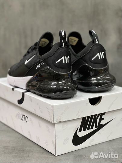 Элегантный шик: Nike Air Max 270 Lux Черный