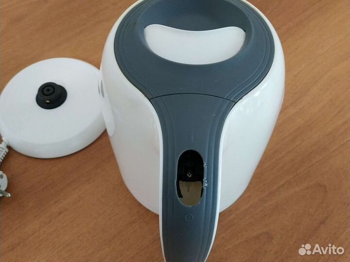 Чайник электрический на запчасти