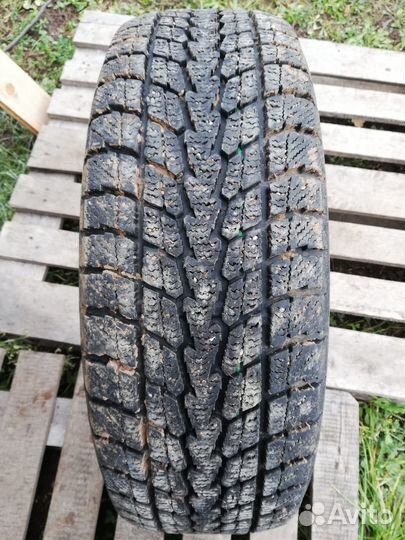 Toyo Tranpath S/U 225/60 R18