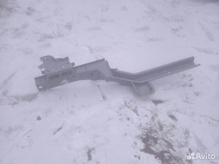 Лонжерон Лада Веста передний правый