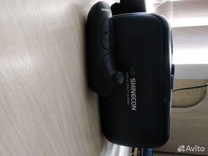 VR очки для телефона с джойстиком