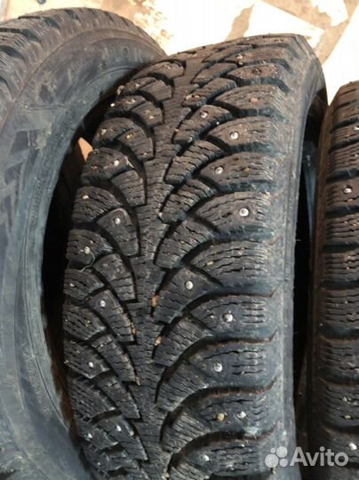 Nokian Tyres Hakkapeliitta 4 185/60 R15