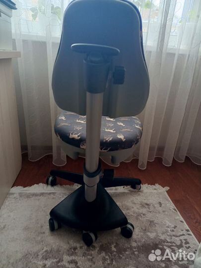 Компьютерное кресло