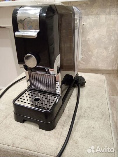 Капсульная кофемашина squesito pretty