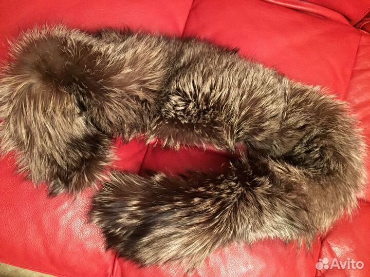 Меховой воротник чернобурка