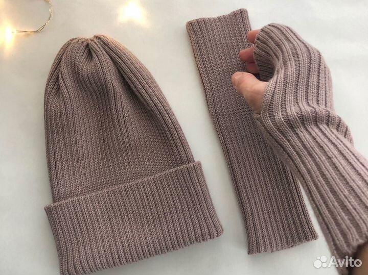 Вязаная одежда и аксессуары в наличии и на заказ