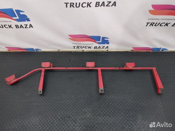 1687641 Кронштейн проводки левый Daf XF105