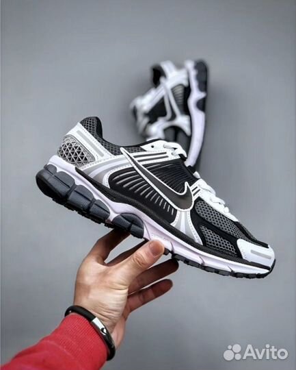 Кроссовки Nike Air Zoom Vomero 5 мужские