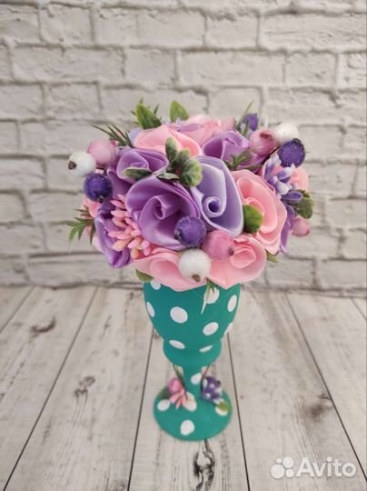 Букет цветов фужере