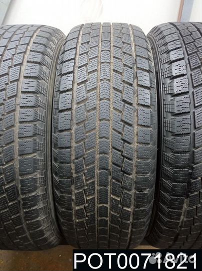 Hankook Nordik IS RW08 225/60 R17 99P