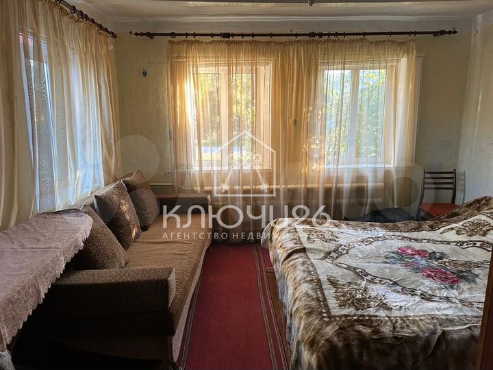 Дом 33 м² на участке 12,4 сот.