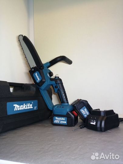 Аккамуляторная цепная пила makita 8+ подача масла