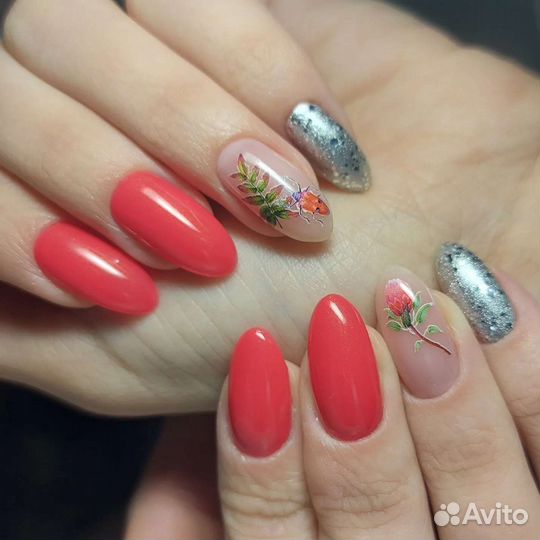 Маникюр и педикюр