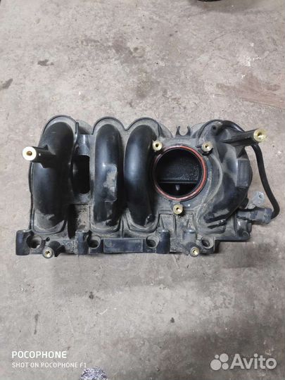 Коллектор впускной на Рено Логан 2 Сандеро 2 New