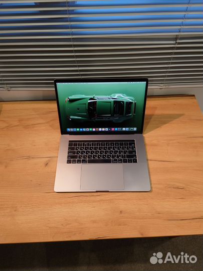 Apple MacBook Pro 15 2017 2,9/16/512