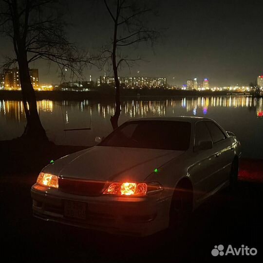 Toyota Mark II 2.0 AT, 2000, 305 000 км