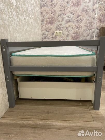 Детская кровать с матрасом бу