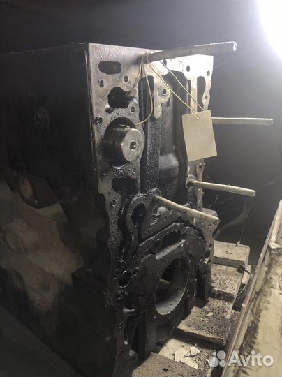 Блок двигателя Грузовые маз 5440А9-1320-031