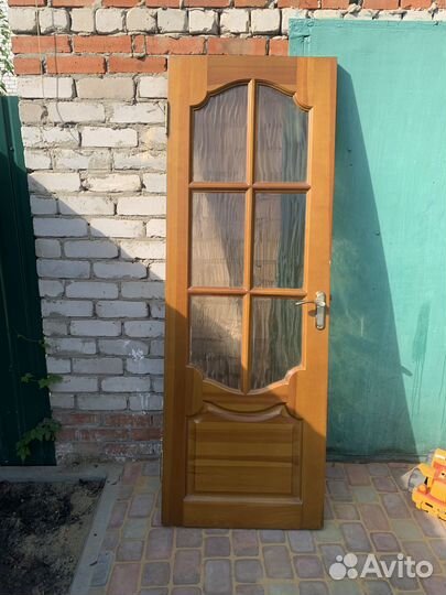 Двери межкомнатные с коробкой из массива