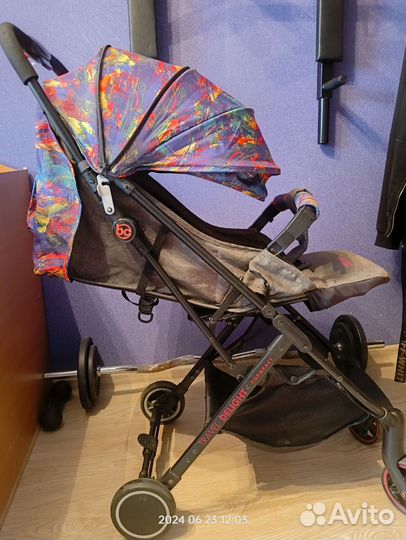 Прогулочная коляска baby care