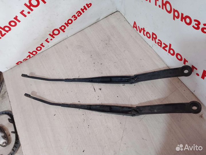 Поводки дворников Ford Maverick