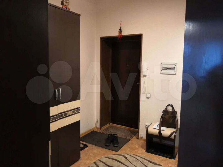 2-к. квартира, 69,2 м², 2/4 эт.