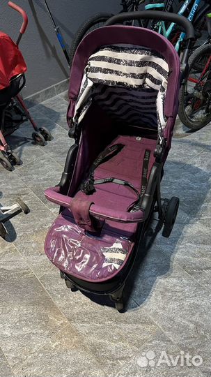 Каляска прогулочная скадная