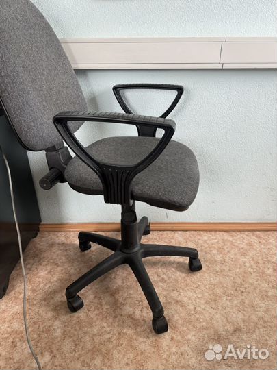 Стулья (кресла)