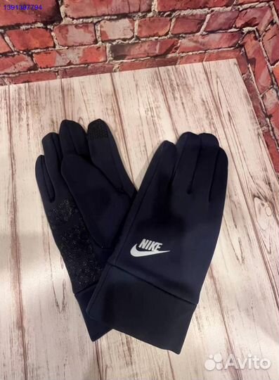 Перчатки Nike сенсорные