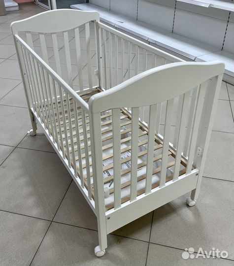 Детская кроватка Erbesi Tippy