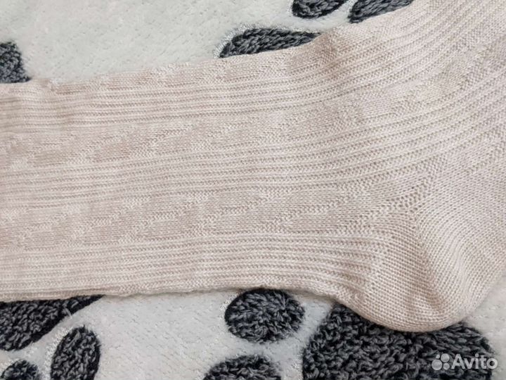 Женские вязанные гольфы для фотосессии