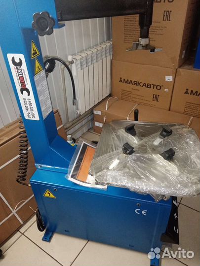 T300 шиномонтажный полуавтомат 380В