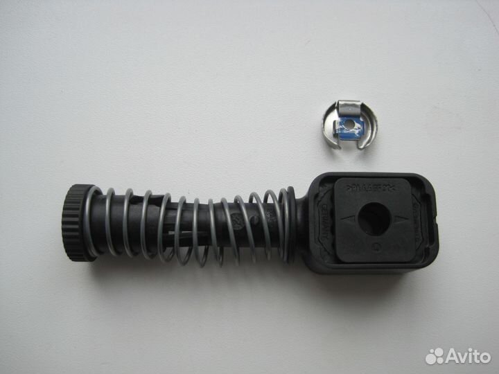 Фиксатор тяги к механической кпп golf 6