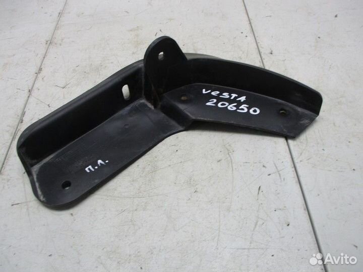 Брызговик передний левый LADA Vesta 2180