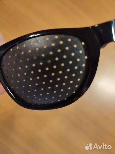 Очки-тренажеры перфорационные