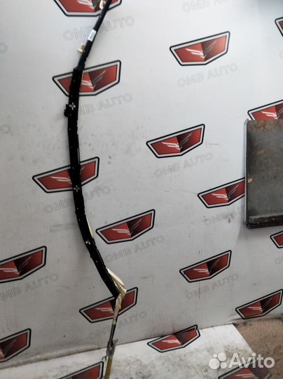 Шторка безопасности правая Мерседес W221