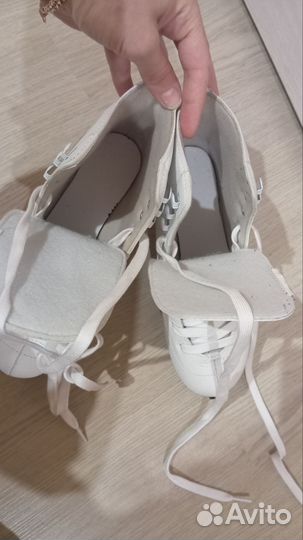 Коньки фигурные 37 размер