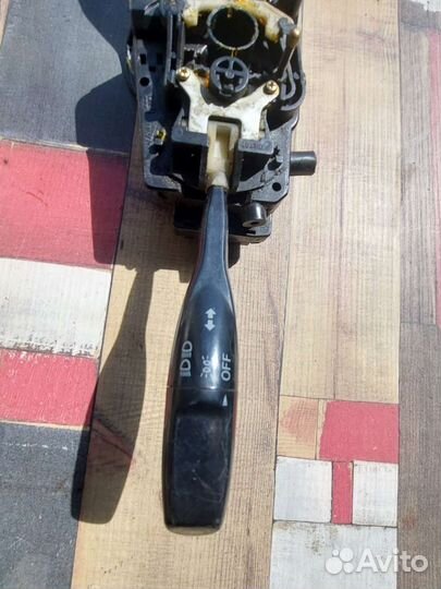 Подрулевой переключатель Kia Shuma