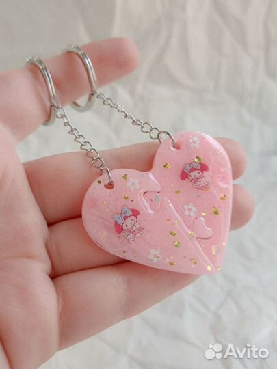 Парные брелки из эпоксидной смолы