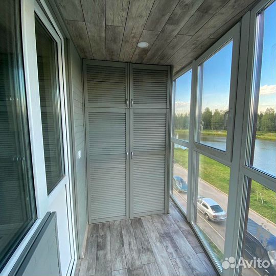 Остекление и отделка балконов и лоджий премиум