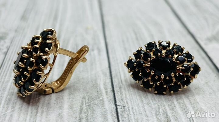Серьги золотые 585 с гранатом
