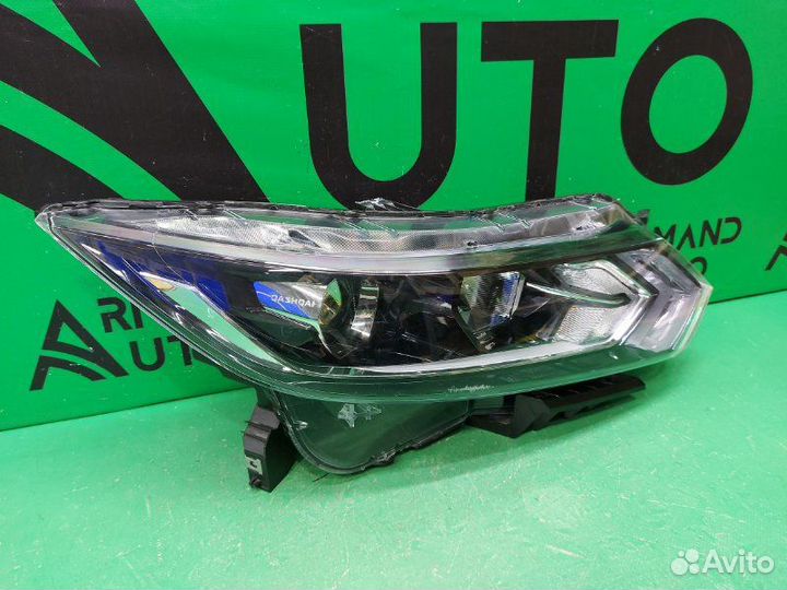 Фара правая Nissan Qashqai J11 рестайлинг 2017