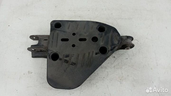 Рычаг подвески задний Kia Stinger GT 3.3 turbo