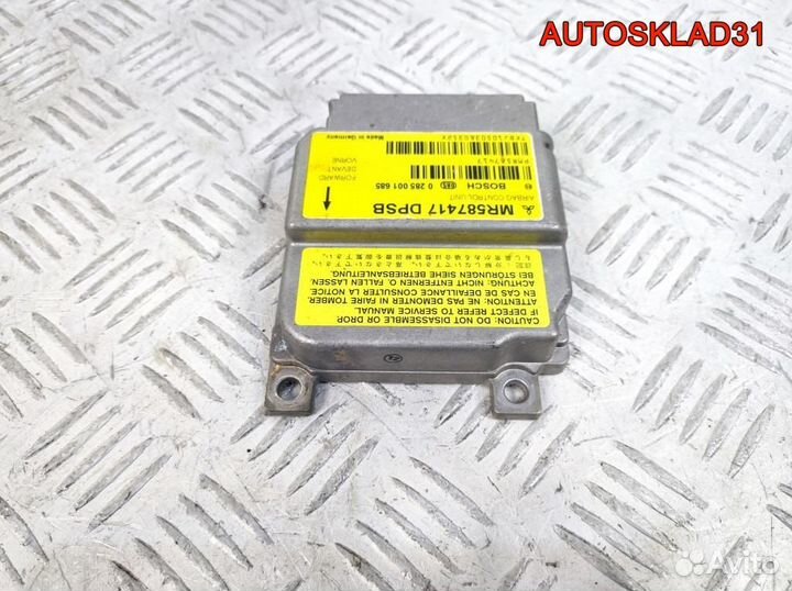 Блок управления AIR BAG Mitsubishi Colt MR587417