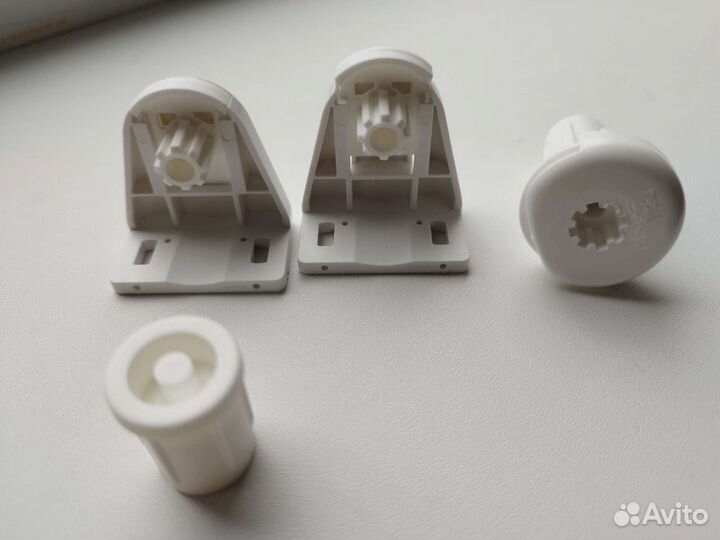 Кронштейны-держатели для рулонных жалюзи