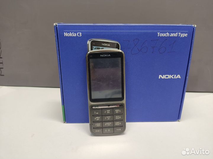 Nokia C3-01 Gold Edition