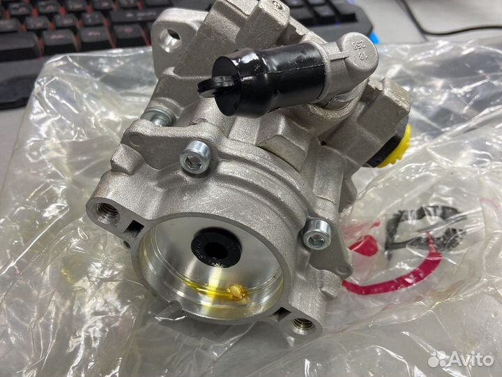 Насос гура vw LT 28-35 2001-2006г 2,8tdi