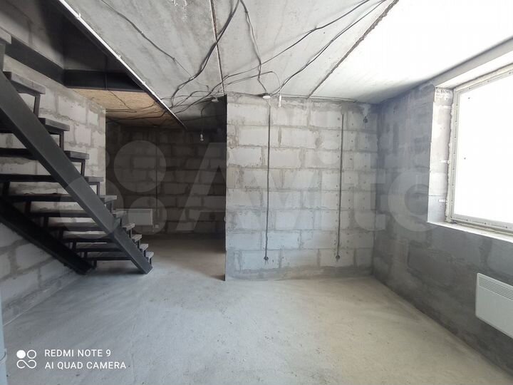 3-к. квартира, 146 м², 2/2 эт.